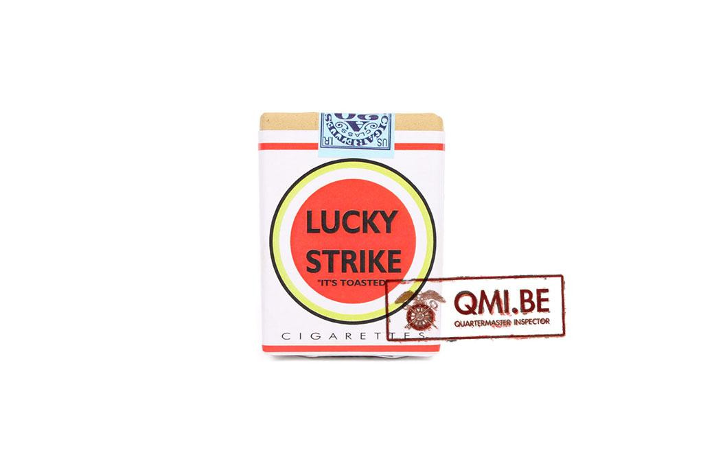Dummy Cigarette Pack, Lucky Strike (white)