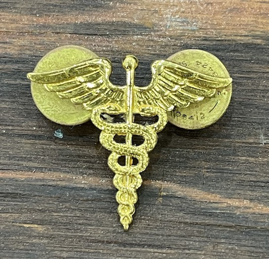 Collar pin, Medical Corps Officer