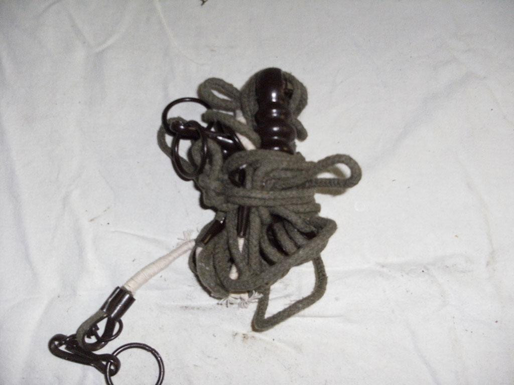 Antenna hold down rope